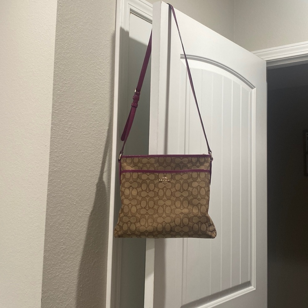 Coach purse.